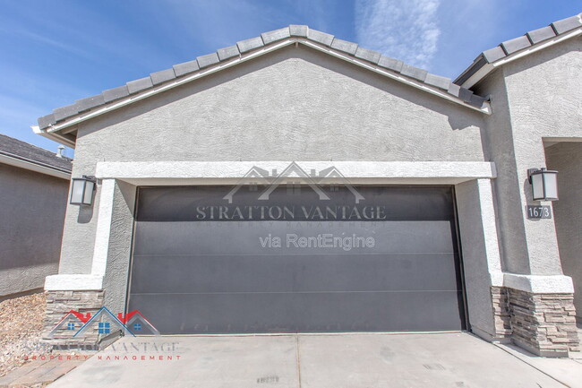 Foto del edificio - 1673 N Wrigley Dr