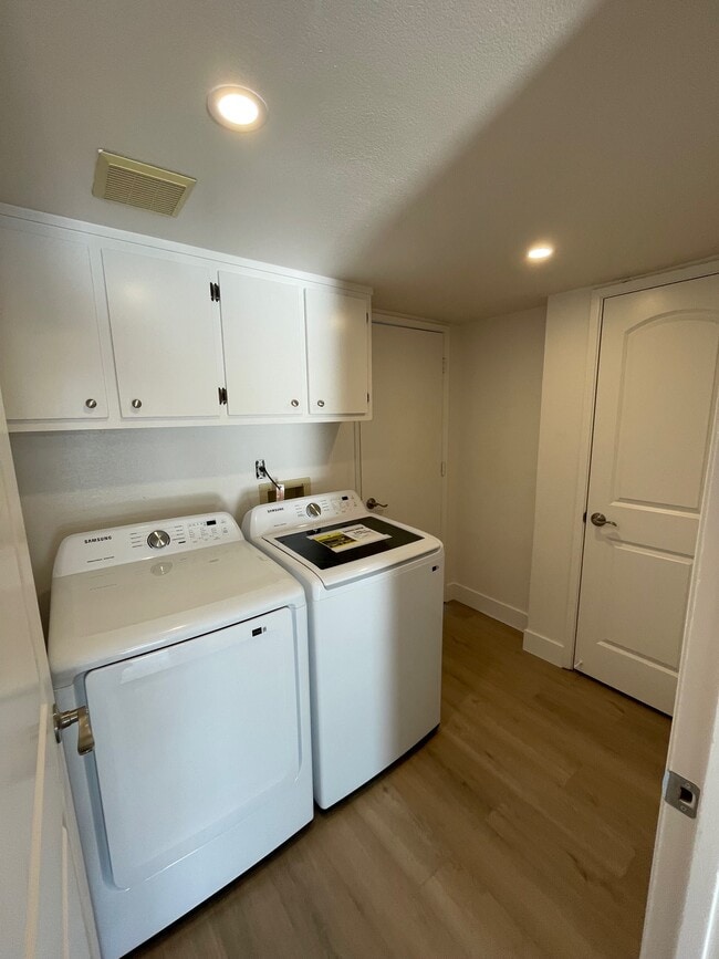 Building Photo - 1436 Marlin Pl