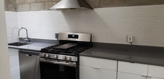 Kitchen - 3525 9th St