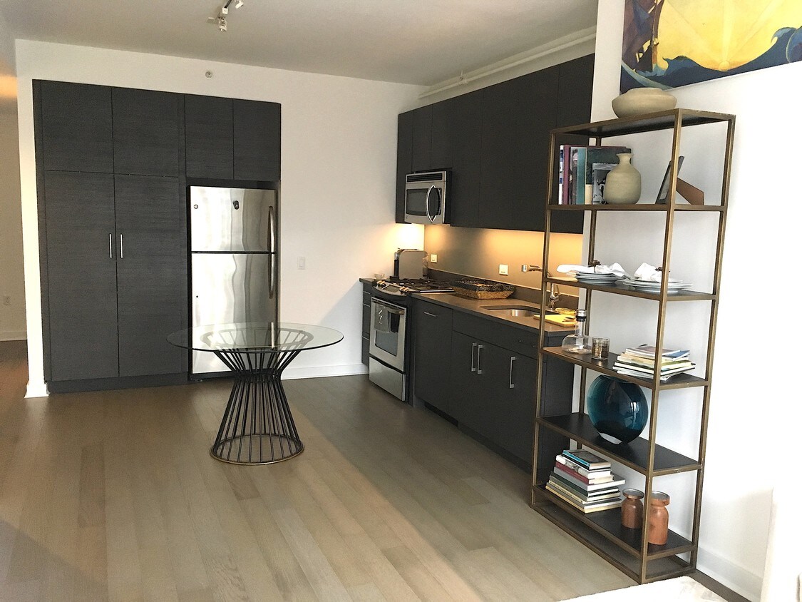Foto principal - 303 5th Ave