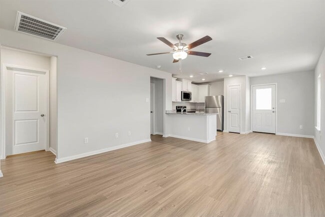 Building Photo - 11514 Texas Spring Dr