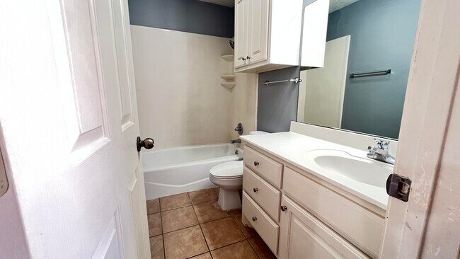 Foto del edificio - 3102 110th St