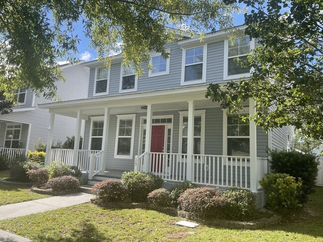 Building Photo - 15 6th Ave