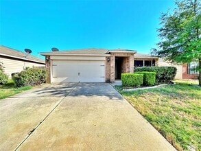 Building Photo - 705 Lazy Crest Dr
