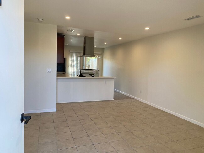 Foto del edificio - 20395 Zuni Rd
