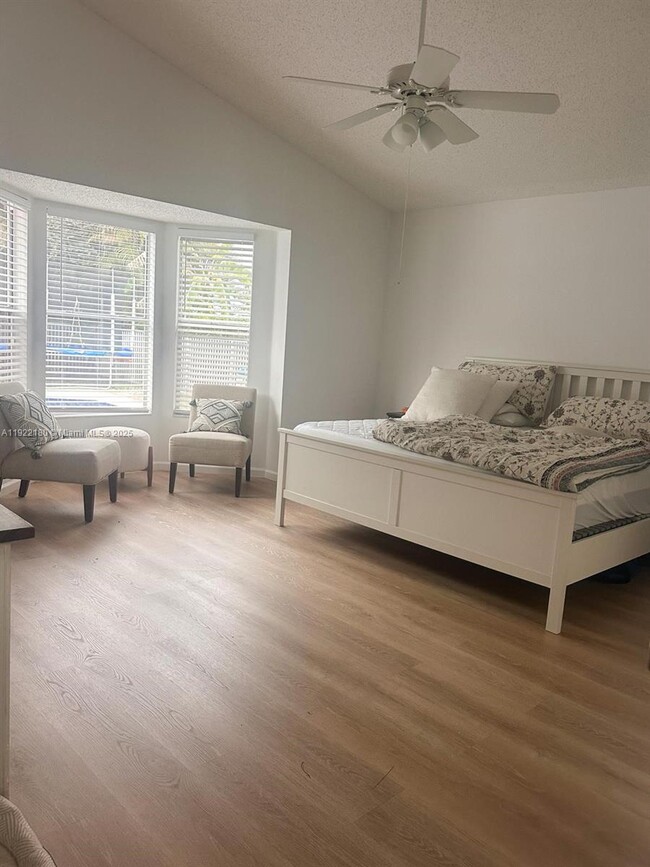 Foto del edificio - 15790 Bent Creek Rd