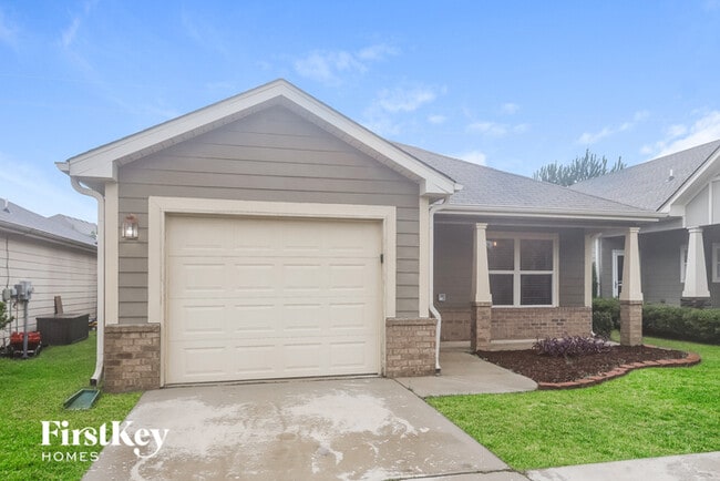 Building Photo - 9248 Radford Pl