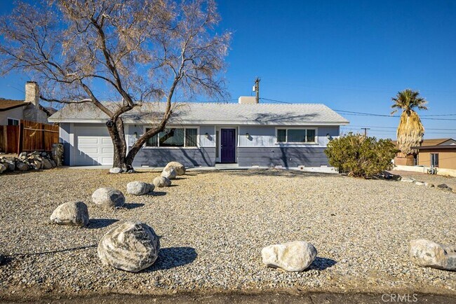 Foto del edificio - Beautiful 2 Bedroom Home