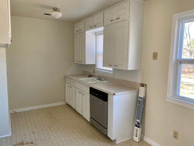 Foto del edificio - 3 Bedroom / 1 Bath House