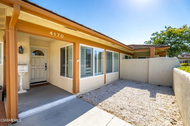 Building Photo - 4170 Lake Harbor Ln