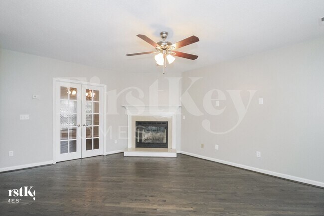 Foto del edificio - 4807 Jessup Grove Rd