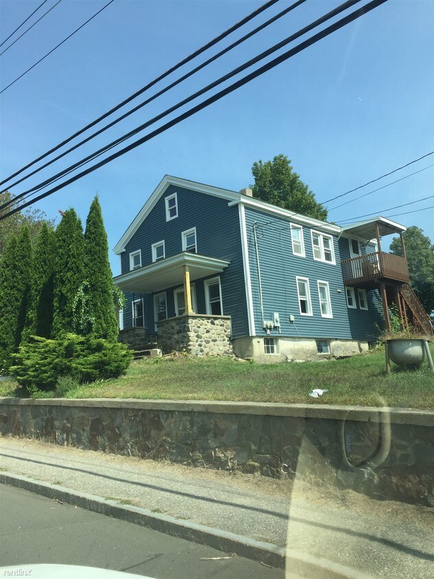 Building Photo - 398 Bucks Hill Rd