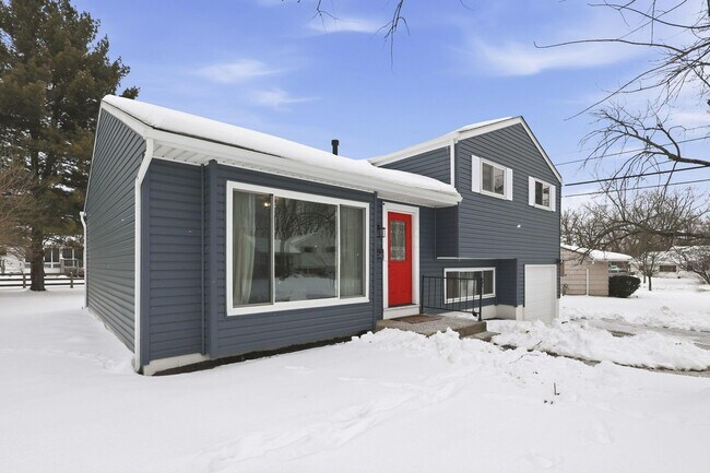 Foto del edificio - 3042 Rightmire Blvd