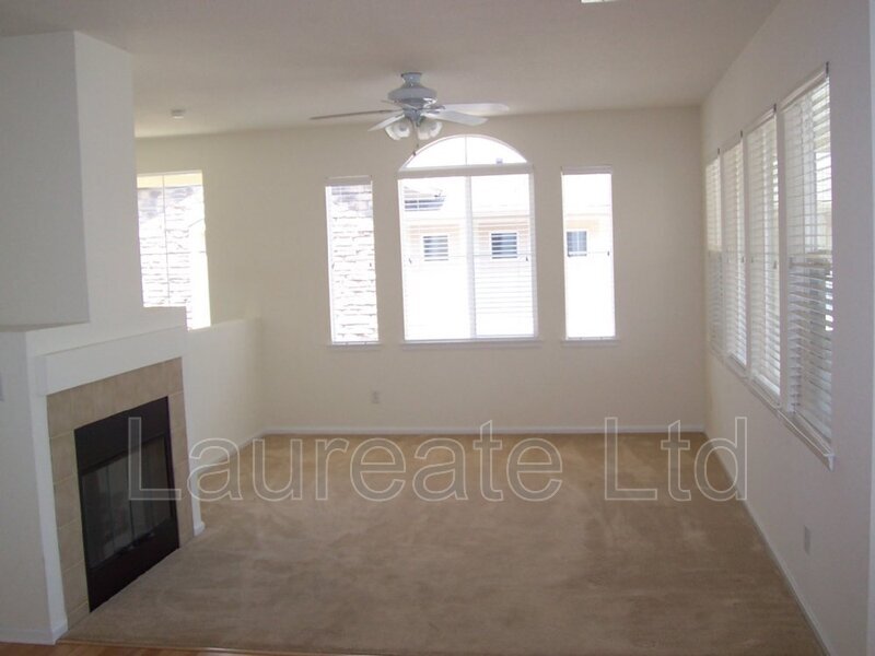 Foto principal - 194 Whitehaven Cir