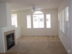 Building Photo - 194 Whitehaven Cir