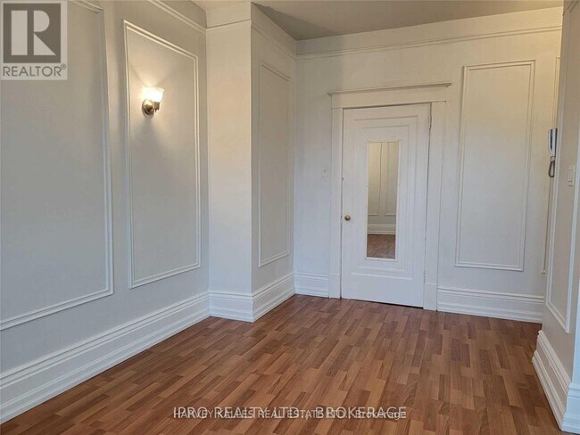 Photo du bâtiment - 757 Dovercourt Rd