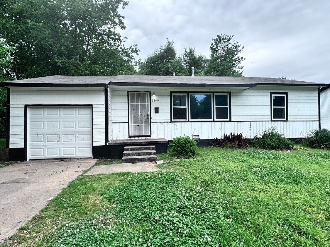 Primary Photo - Charming Tulsa Home | 3 Bed | 1 Bath | $1,...