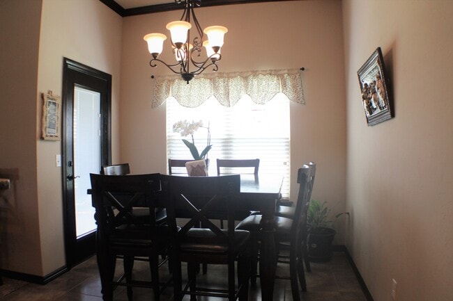 Foto del edificio - 4904 SW 122nd Terrace