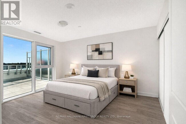 Photo du bâtiment - 1010 Sandy Beach Rd