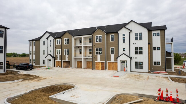 Building Photo - 3545 43rd Ave