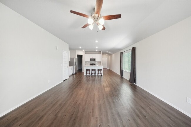Building Photo - 21823 Willow River Canyon Ln