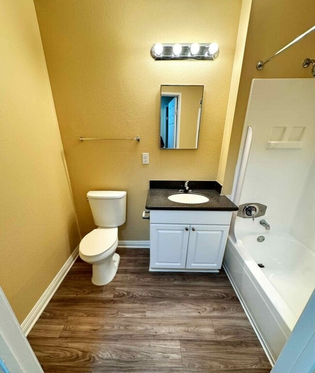 Building Photo - Stuart Mesa - Military Housing