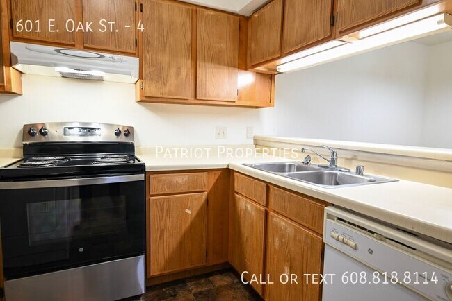 Foto del edificio - 601 E Oak St