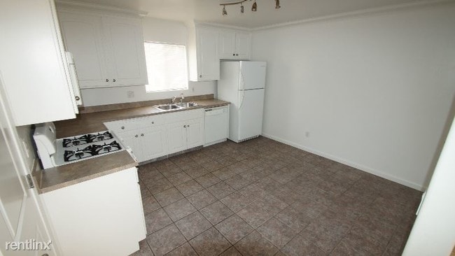 Building Photo - 2 br, 1 bath Apartment - 4206 Orrick Ct