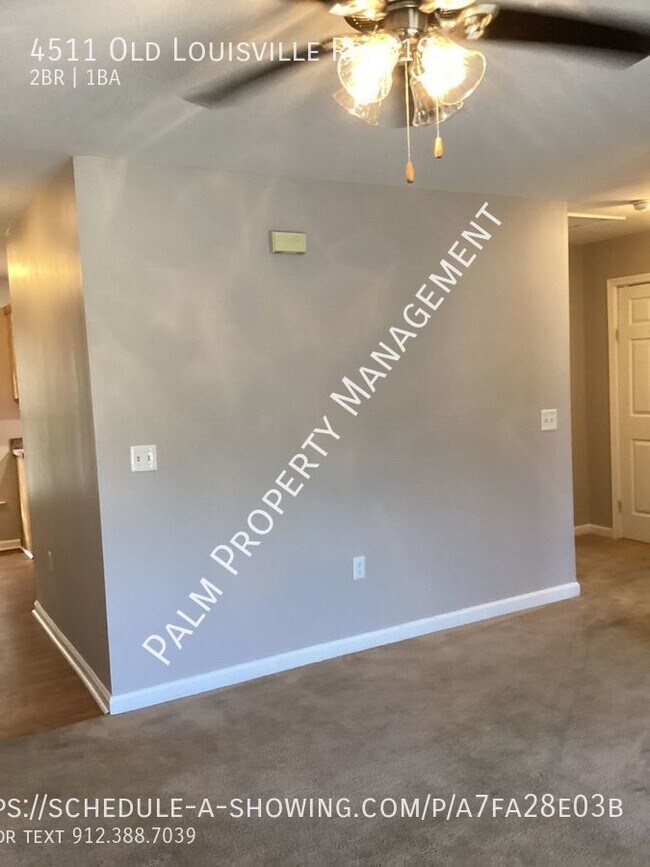 Foto del edificio - 2 Bedroom Apartment for Rent in Marshall R...