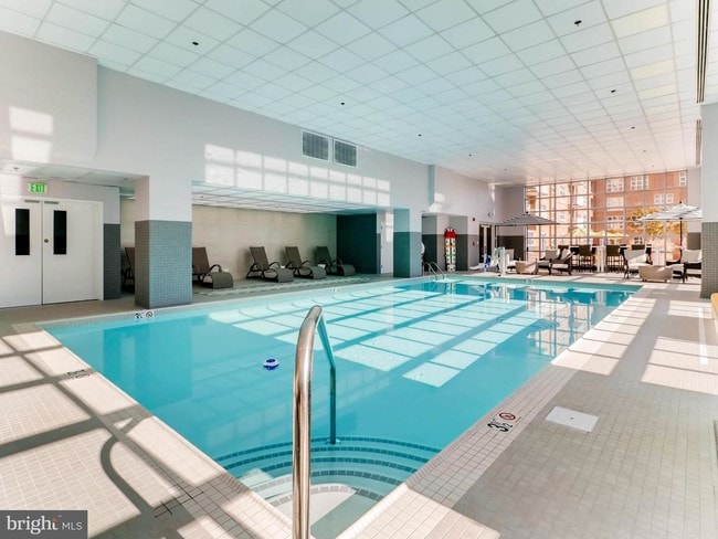 Foto del edificio - 250 President St