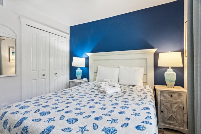 Building Photo - Calming Waves Condo Sanctuary