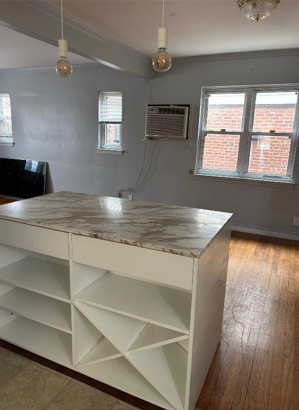 Foto del edificio - 75-84 180th St