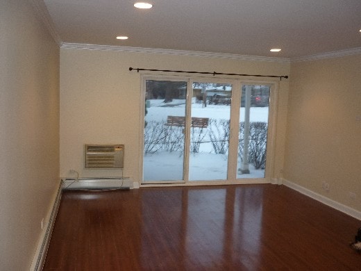 Building Photo - 543 Burlington Ave