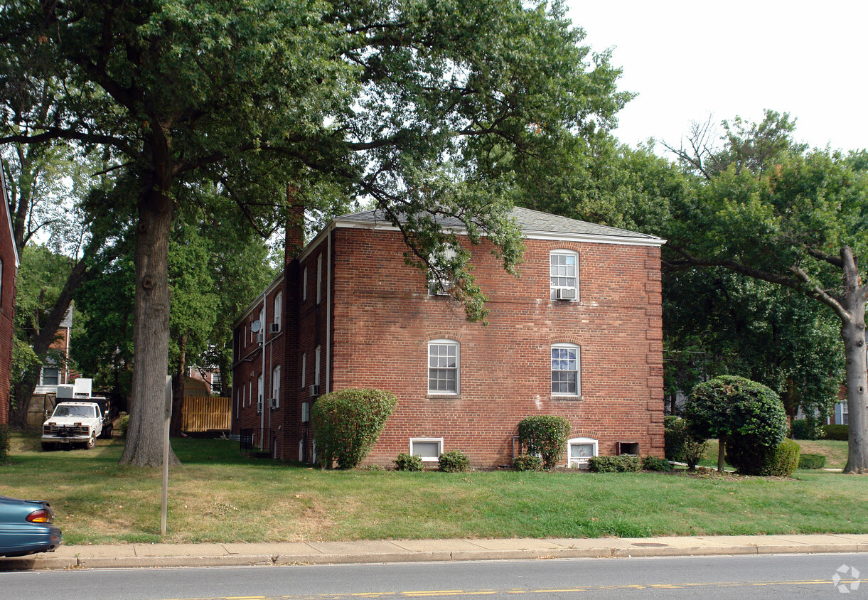 Building Photo - Westover Apartments