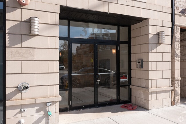 Entrance - LV Lofts