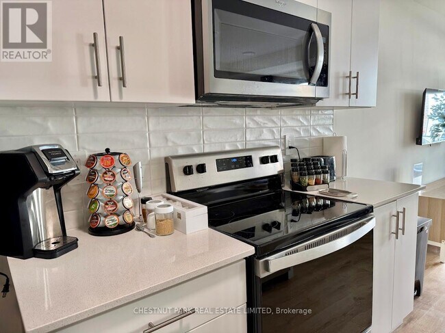 Building Photo - 755 Omega Drive