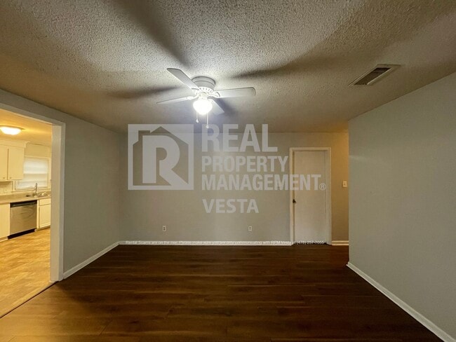 Foto del edificio - 102 Hope Pl