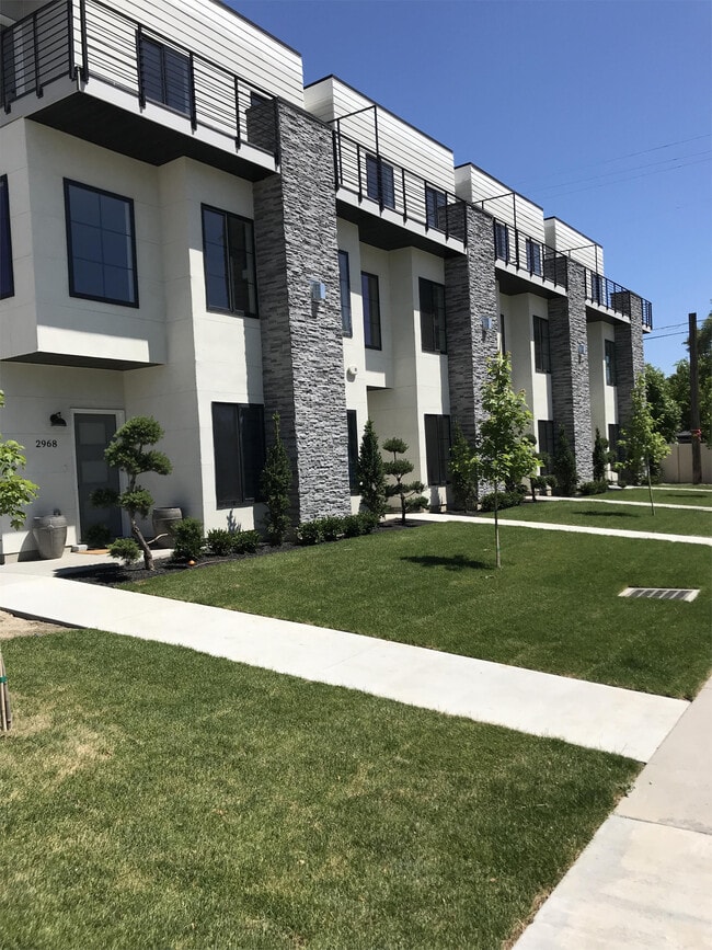 Photo - 2968 Richmond View Ct Townhome