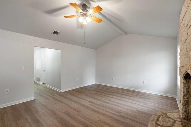 Building Photo - 8408 Staunton Dr