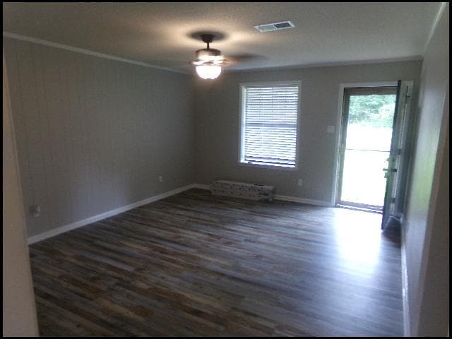 Foto del edificio - 13 Pheasant Run Dr