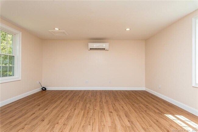 Foto del edificio - 502 Stearns St