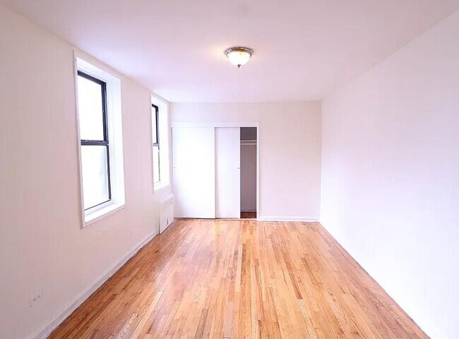 Foto del edificio - 1623 3rd Ave
