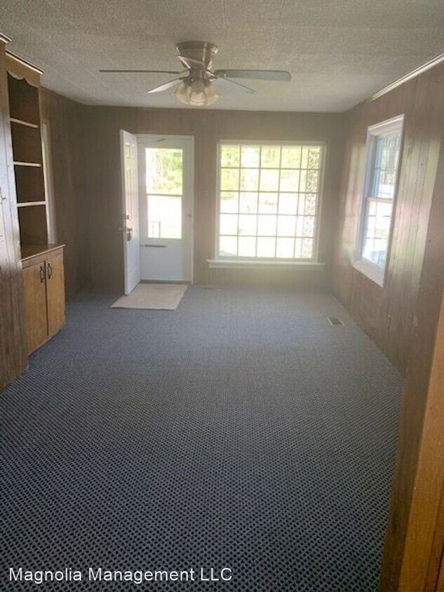 Building Photo - 2 br, 1 bath House - 1811 Colonial Ave