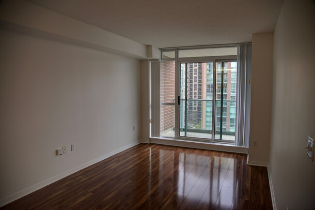 Living room - 11 Michael Power Pl