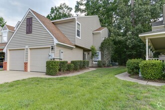 Building Photo - 119 Brassie Dr