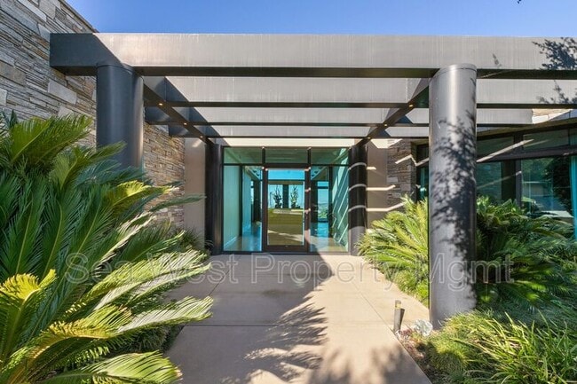 Foto del edificio - 2328 Rue De Anne