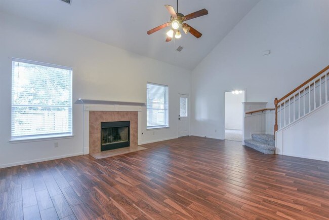 Foto del edificio - 14007 Mohave Way Dr