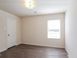 Building Photo - 3306 Any Way