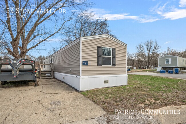 Building Photo - 33 Stone Valley Dr