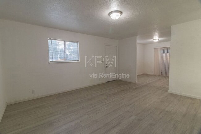 Foto del edificio - 2214 Cherokee Rd